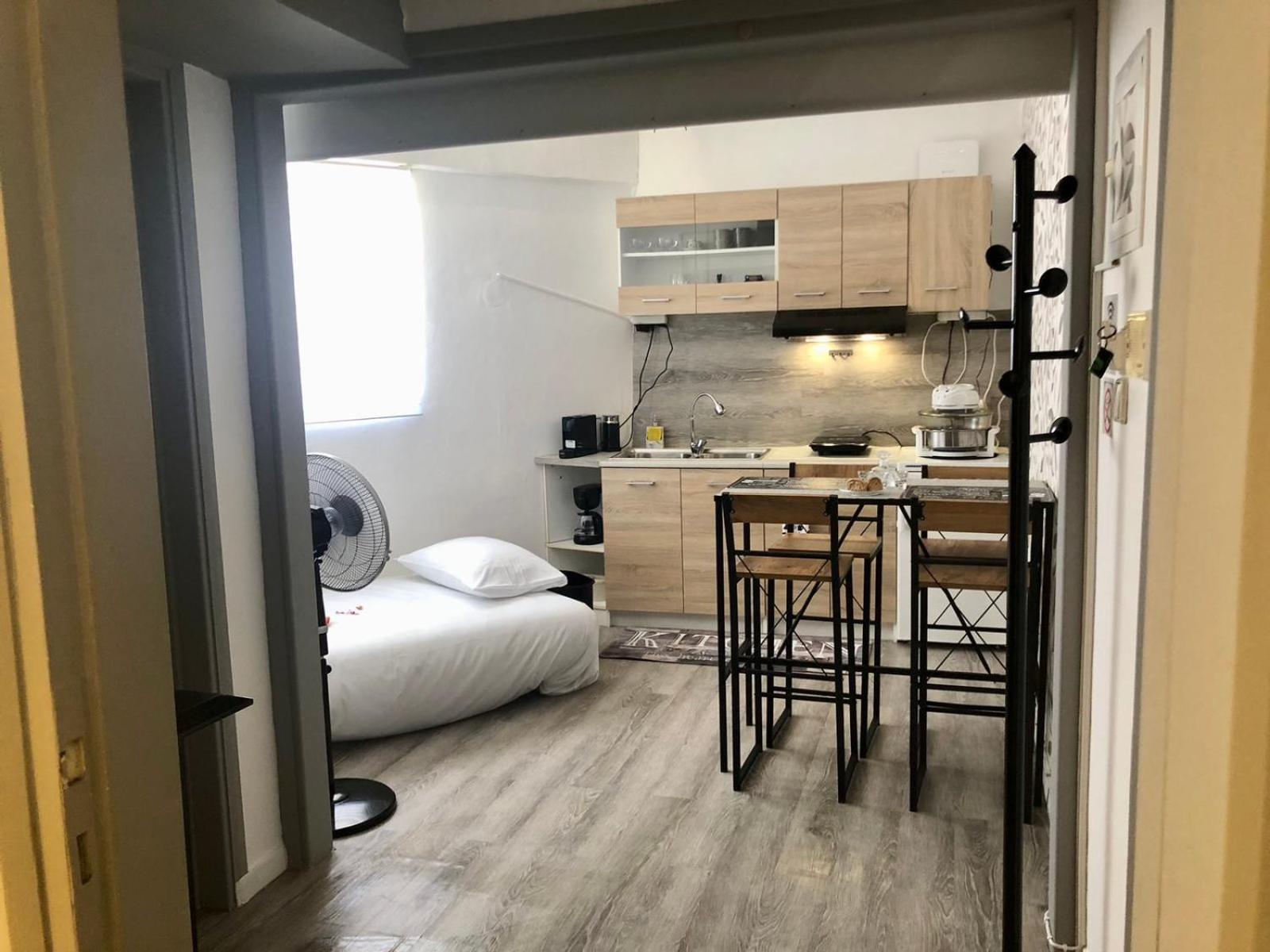 Lux And Modern Apartment Chania Chania  ภายนอก รูปภาพ